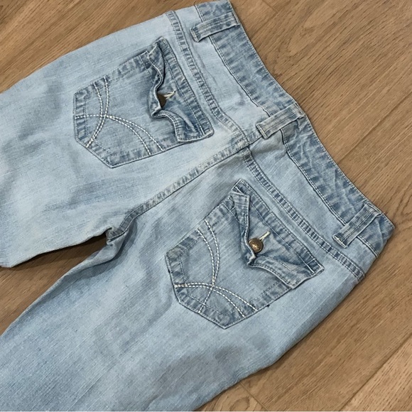 SO light wash Flare Jeans-Long - Picture 4 of 6